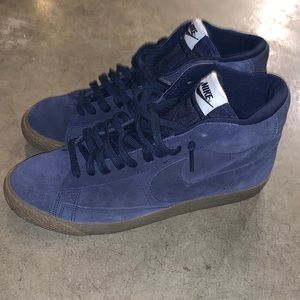 Men’s Nike Blazers size 10